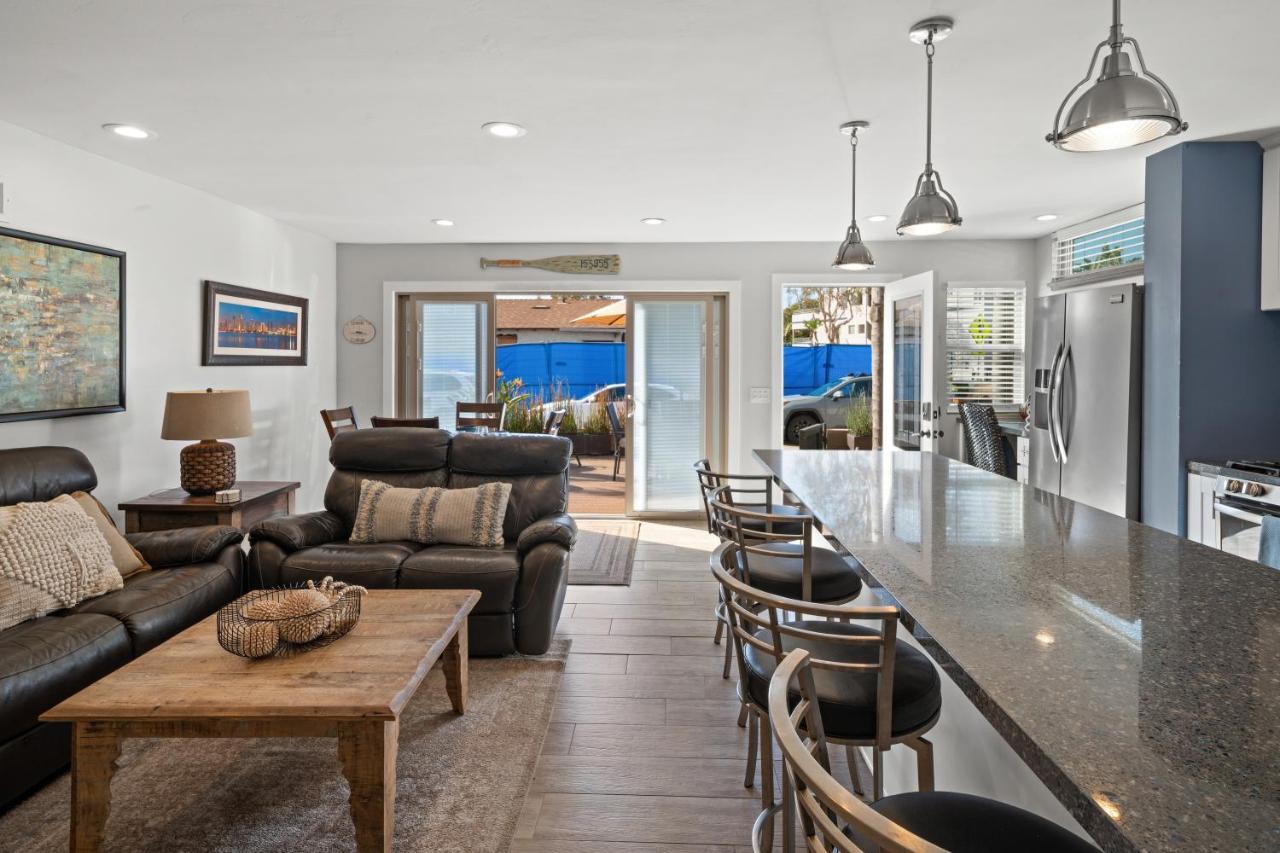 Stunning Beach Home - Large Patio, Parking, Ac & Dog Friendly! San Diego Exterior photo
